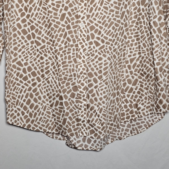 Chicos giraffe 3/4 sleeve button up size 3.5 XL 18 - Picture 2 of 10